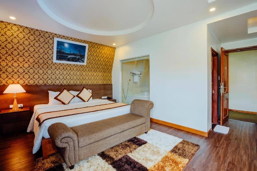 rooms-suite-sea-view-balcony