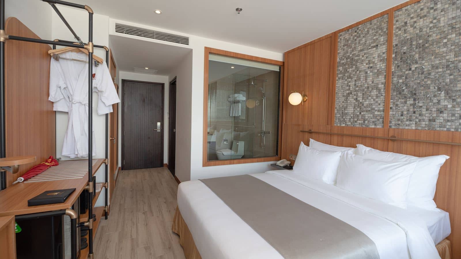 rooms-superior-triple-no-view-no-extra-bed