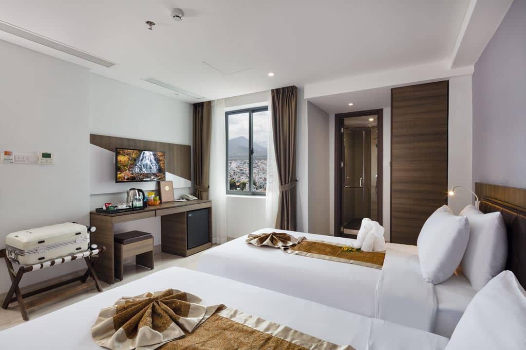 rooms-deluxe-room