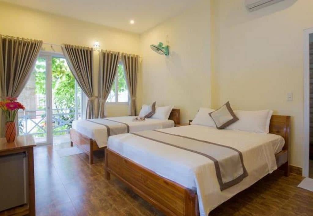 rooms-family-room