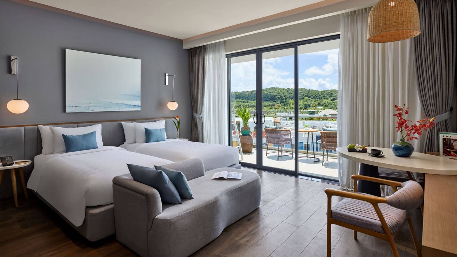 rooms-standard-room-with-balcony