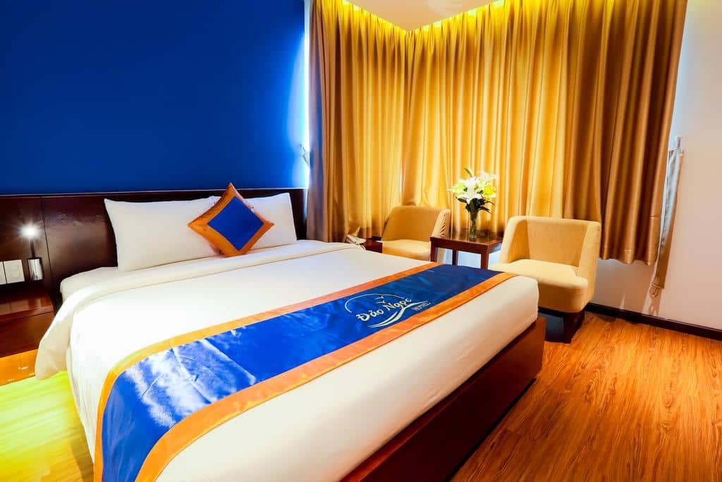 rooms-superior-double-room