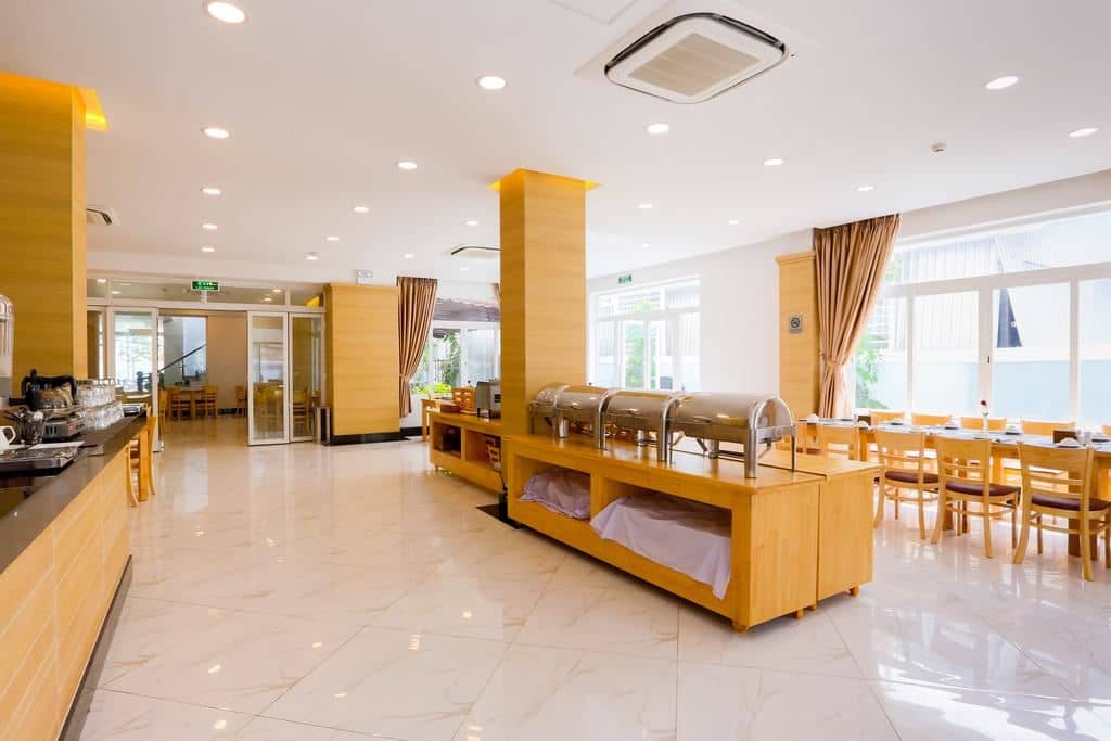 restaurants-dao-ngoc-restaurant