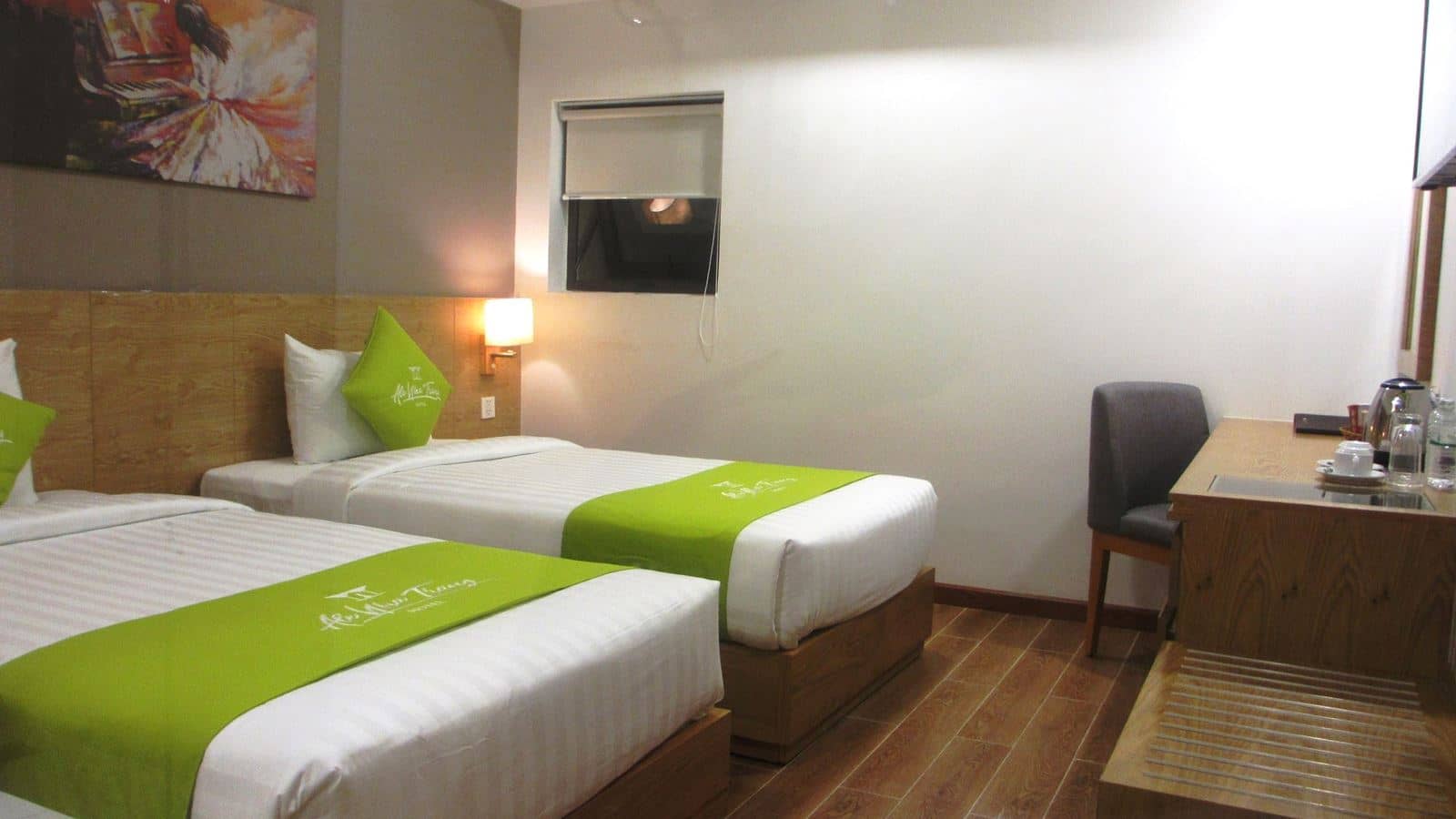 rooms-superior-interior-with-window-no-extra-bed