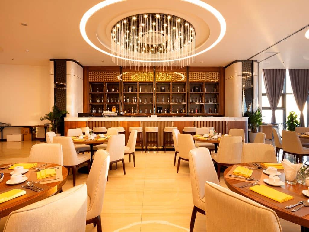 restaurants-restaurants