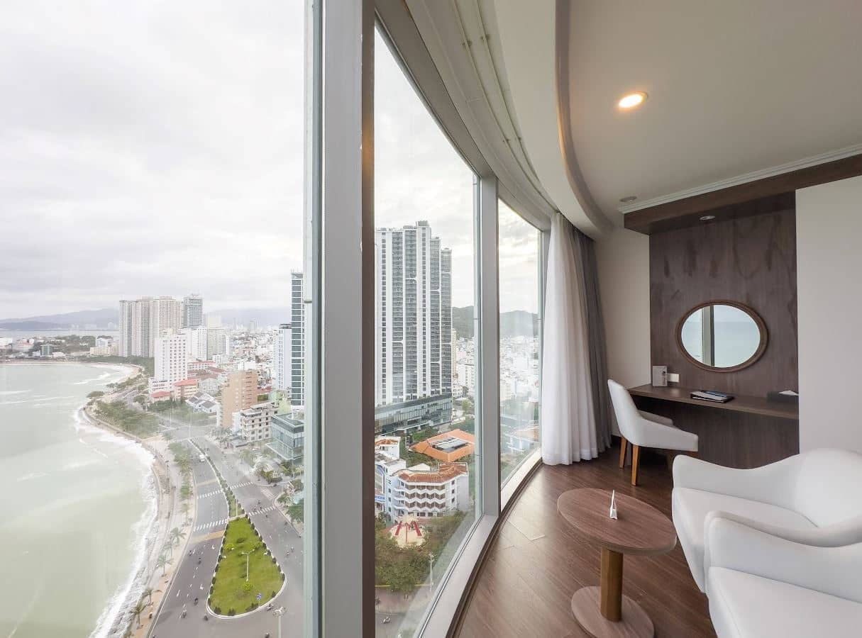 rooms-executive-suite
