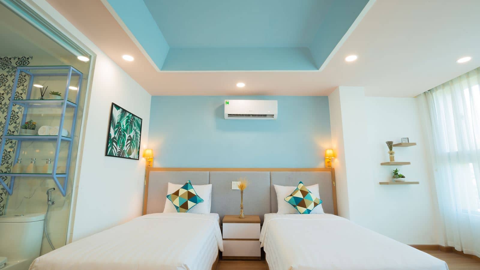 rooms-room-premium-city-view