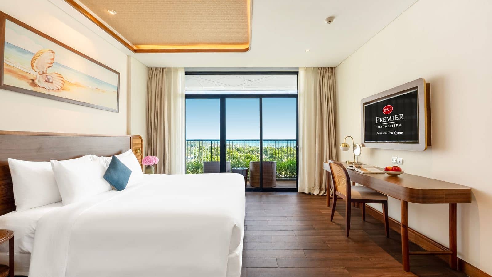 rooms-grande-suite-3-bedrooms-sea-view