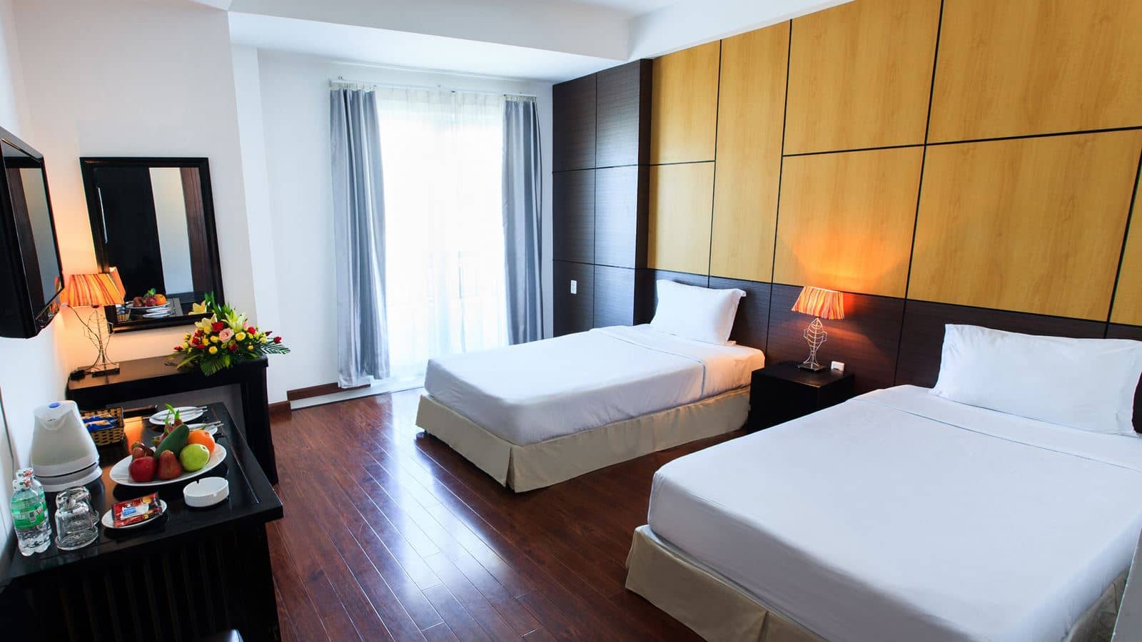 rooms-room-deluxe