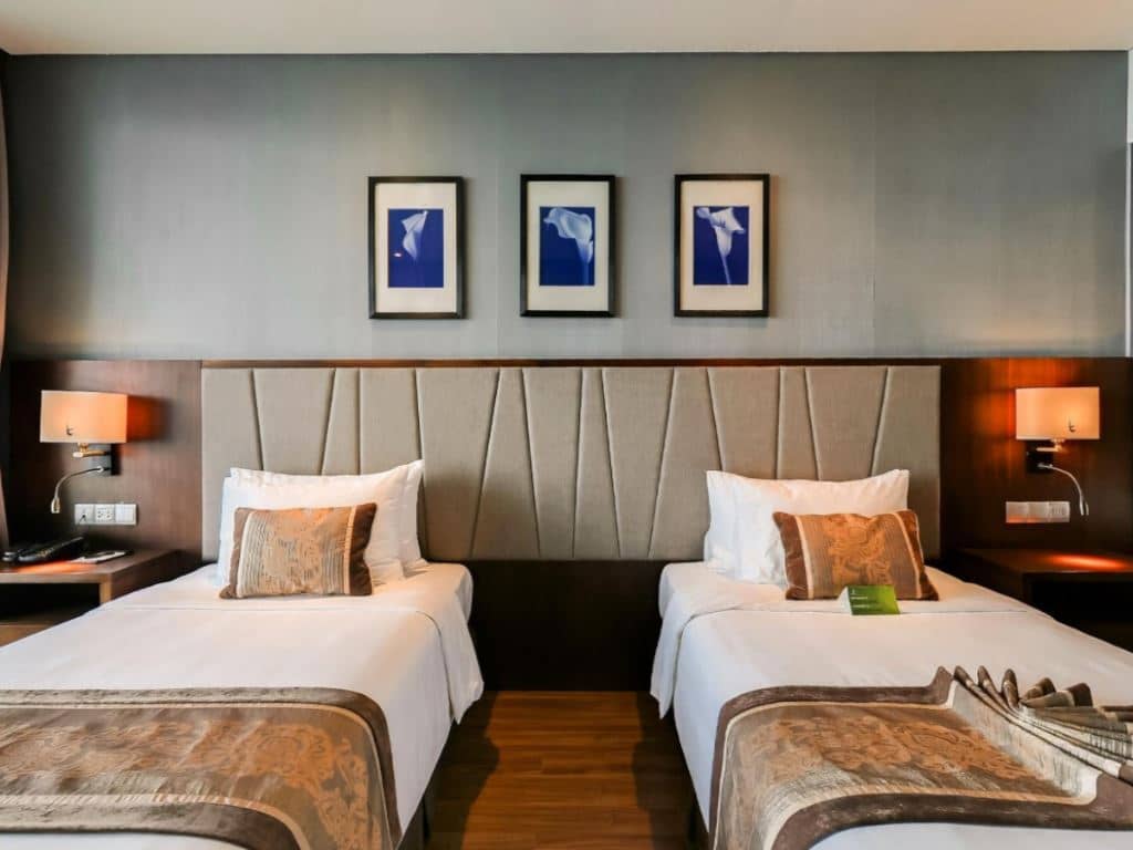rooms-deluxe-ocean-view-with-balcony--child-without-extra-bed