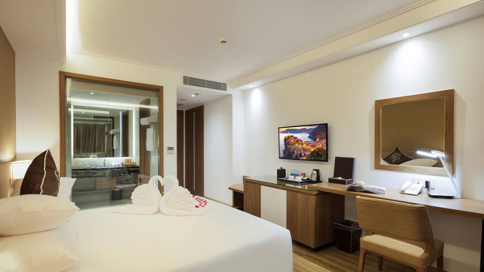 rooms-senior-deluxe-sea-view