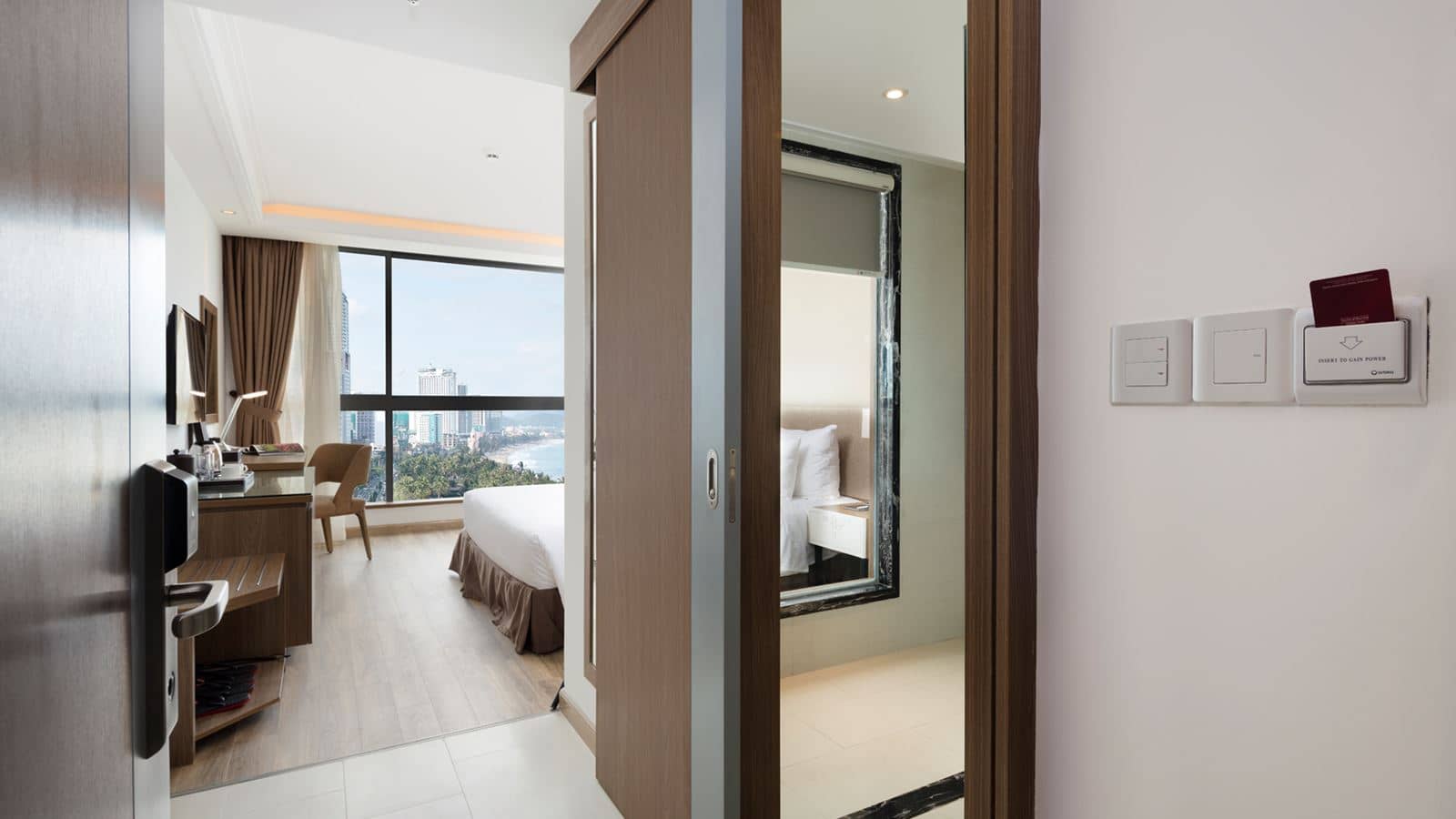 rooms-senior-deluxe-sea-view