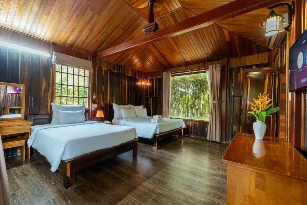 rooms-bungalow-triple-garden-view-no-extra-bed