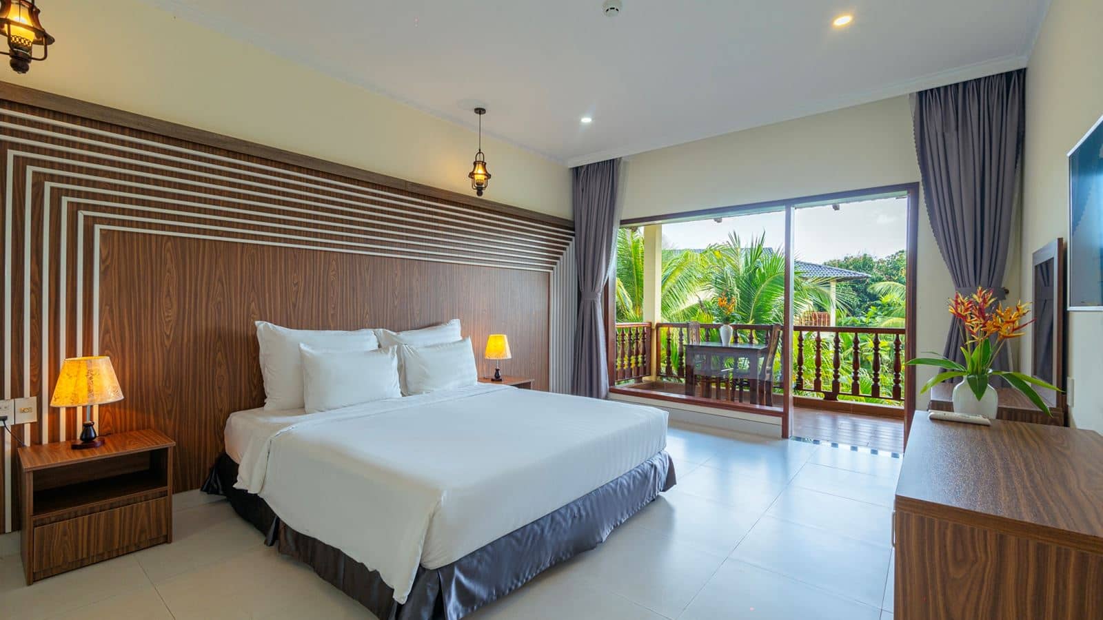 rooms-deluxe-garden-view