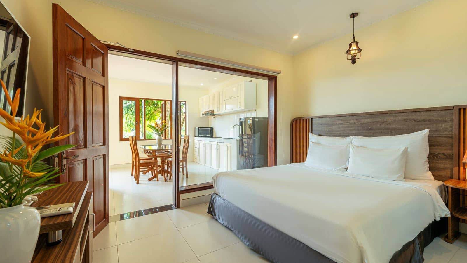 rooms-executive-suite
