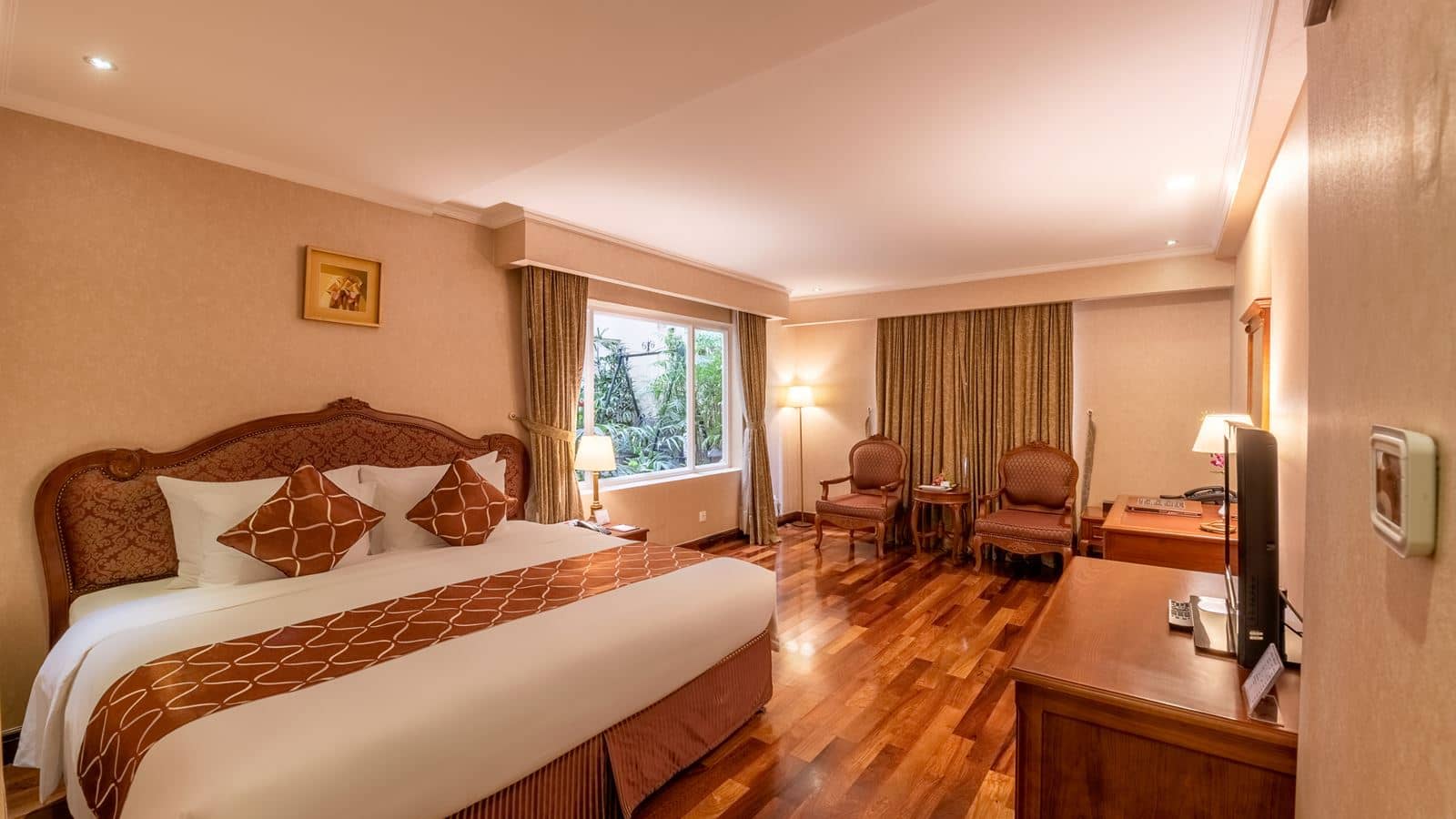 rooms-room-premium-deluxe