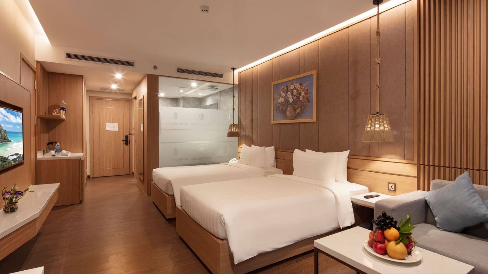 rooms-deluxe-partial-seaview-with-balcony