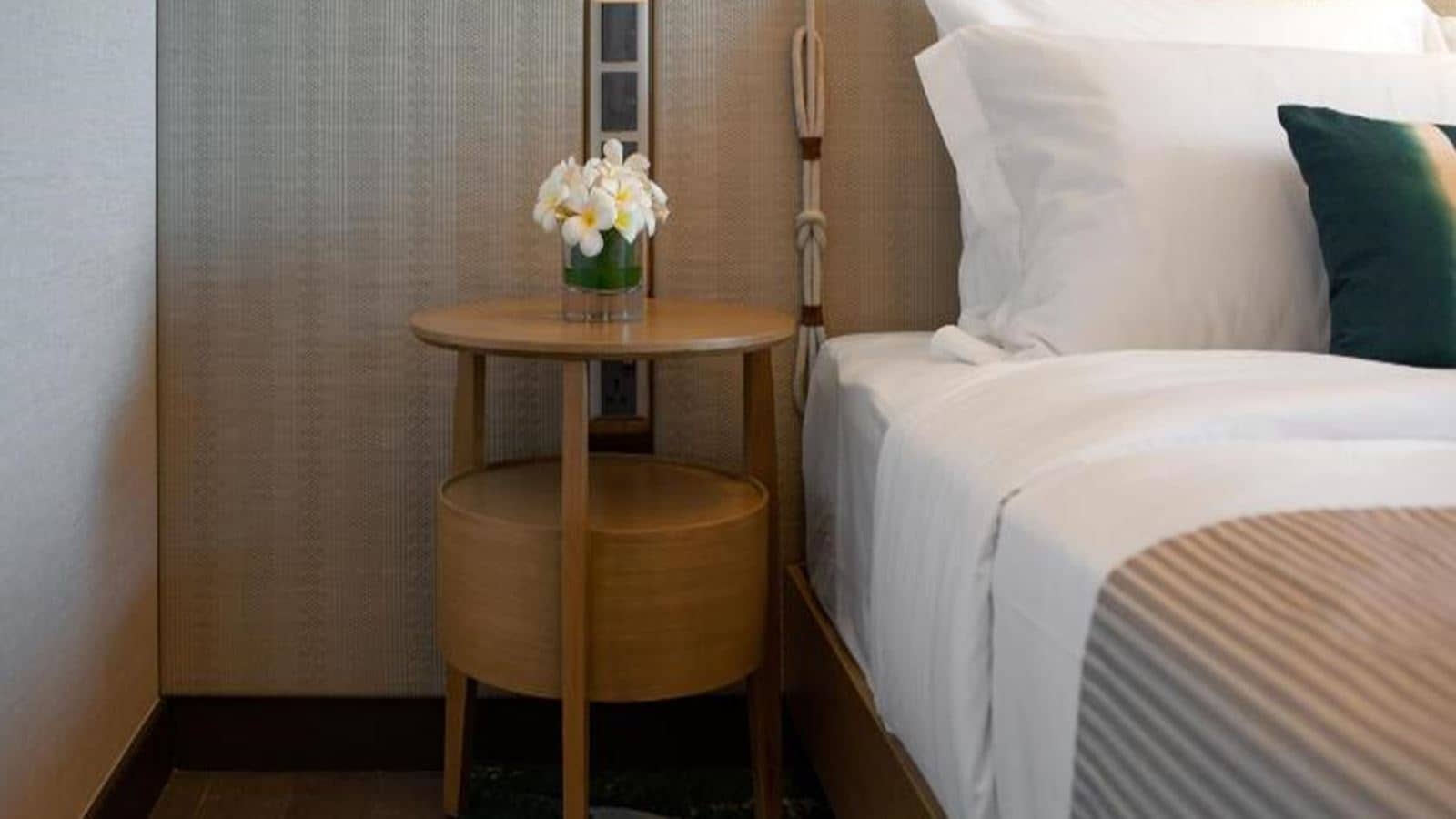 rooms-executive-suite