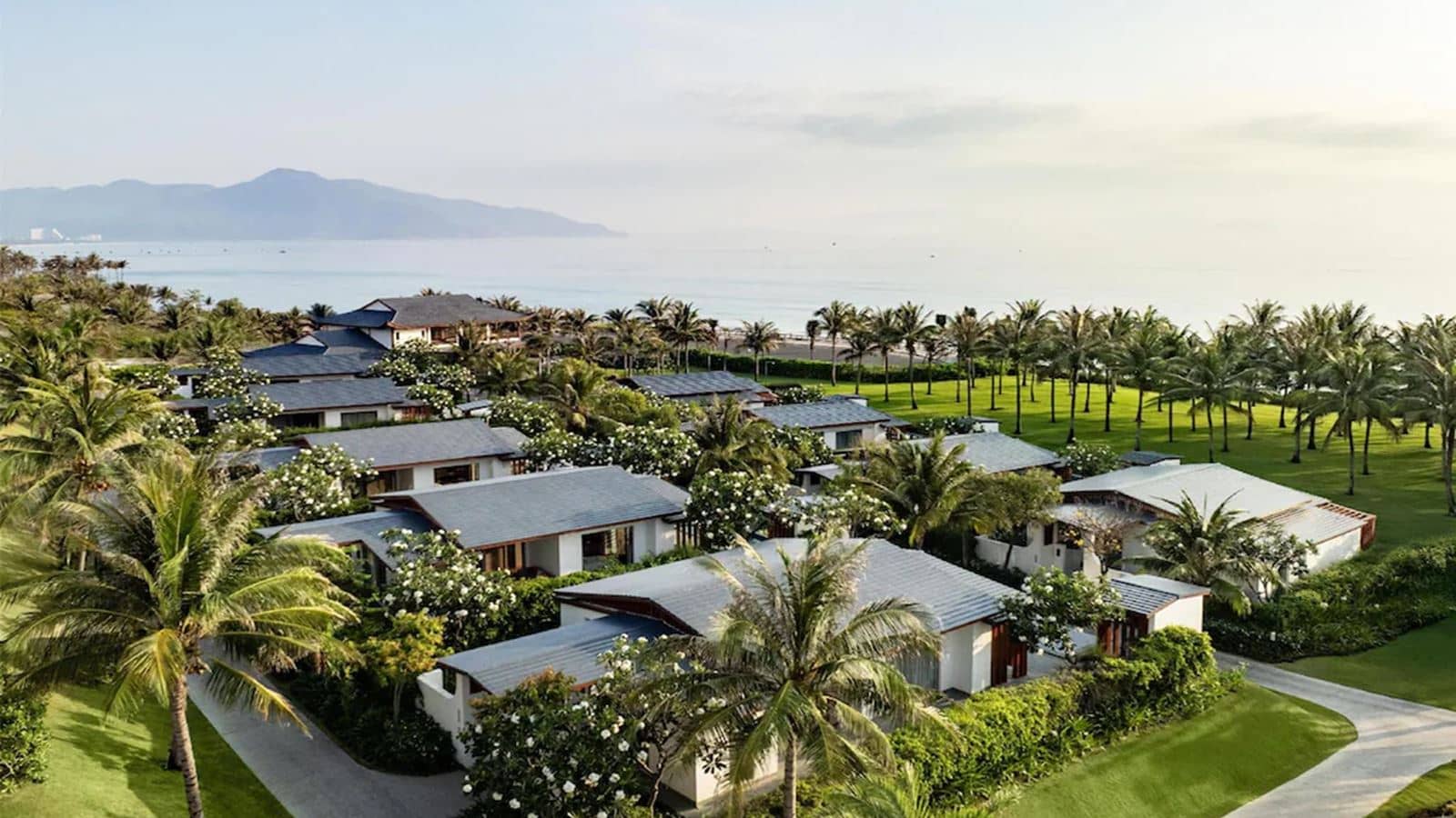rooms-one-bedroom-pool-villa-ocean-view