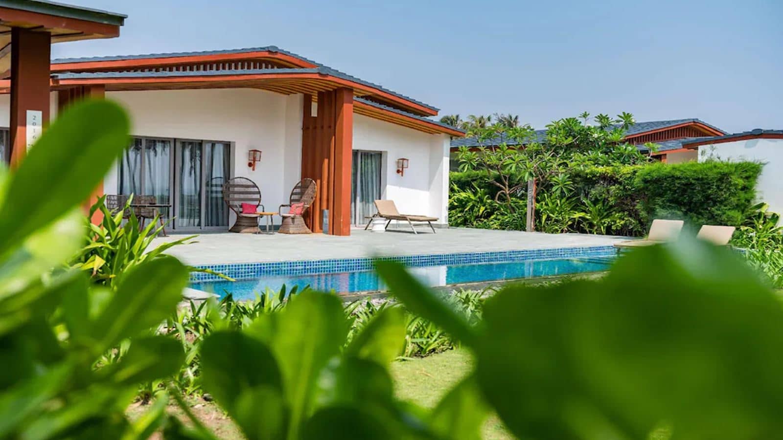 rooms-one-bedroom-pool-villa-ocean-view