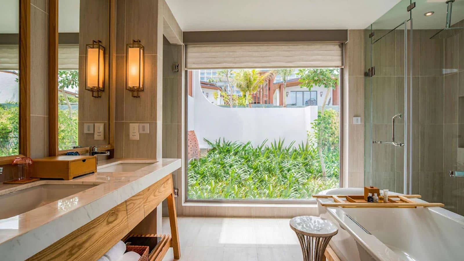 rooms-one-bedroom-pool-villa-ocean-view-child-without-extra-bed