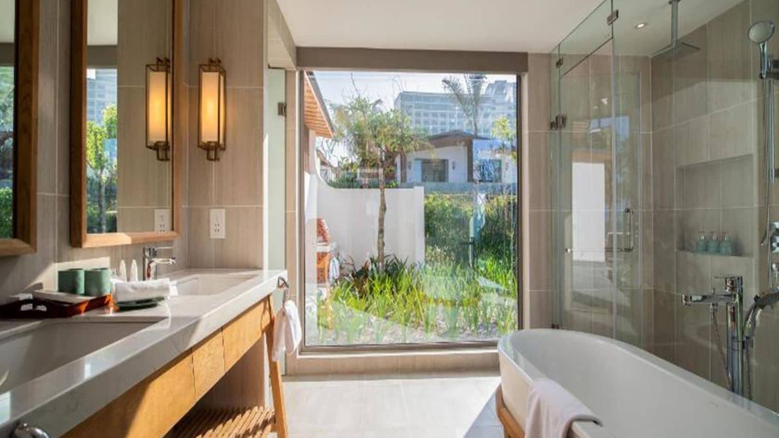 rooms-one-bedroom-pool-villa-ocean-view-child-without-extra-bed