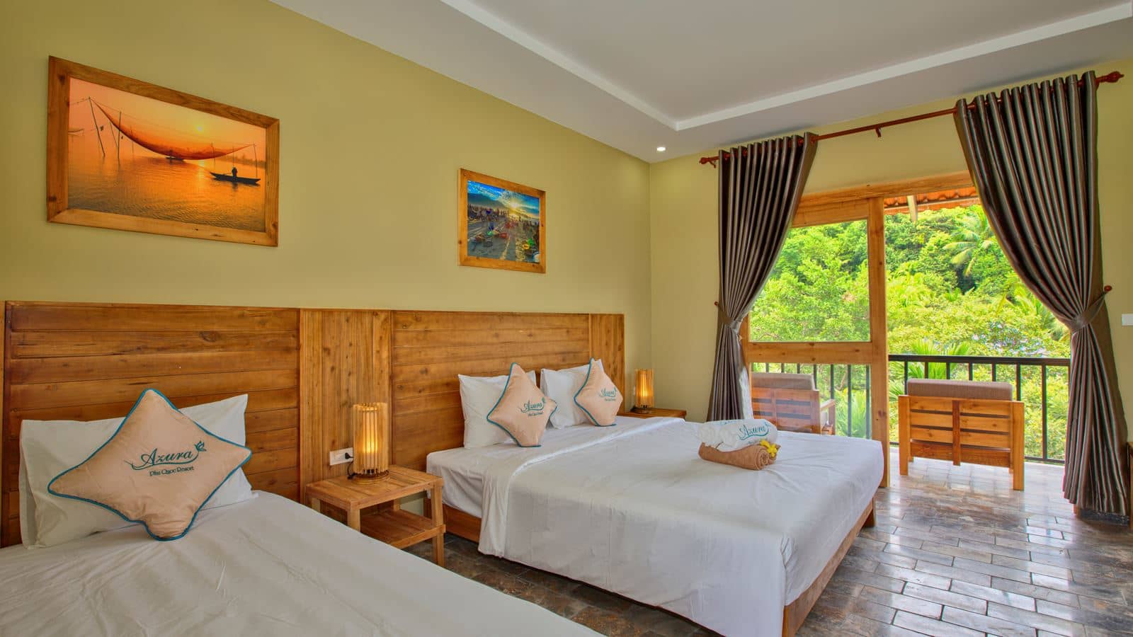 rooms-superior-room