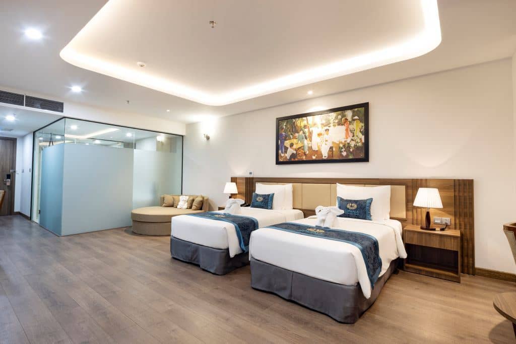 rooms-executive-sea-view-with-french-balcony