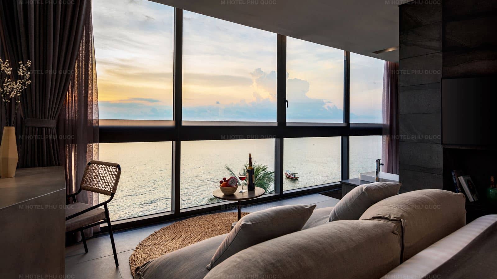 rooms-ocean-eyes-suite