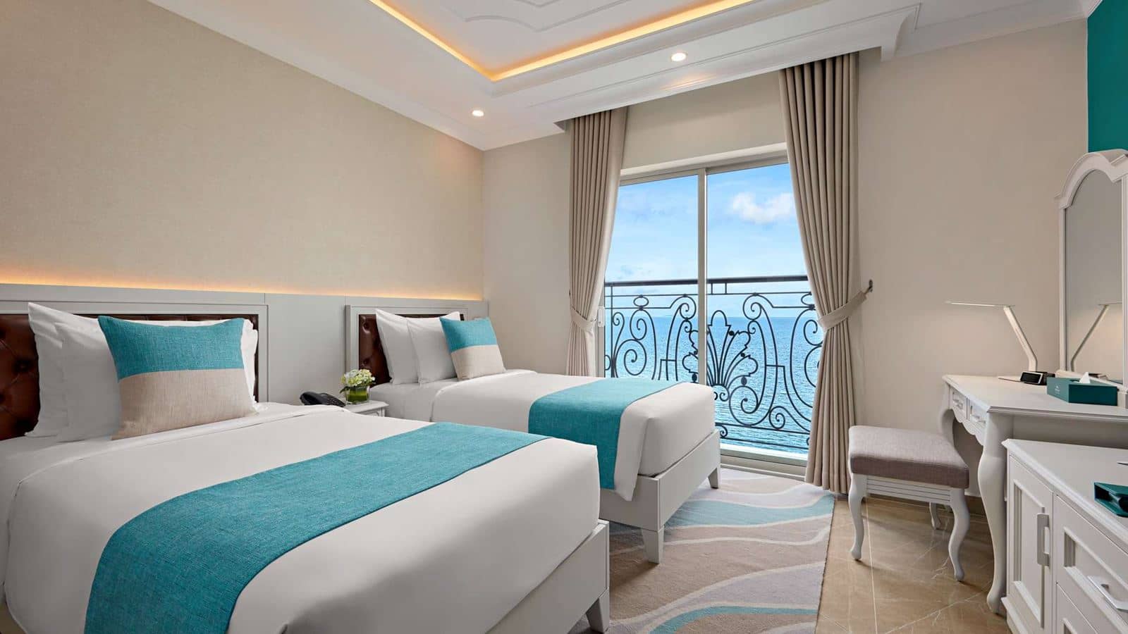 rooms-privilege-seaview