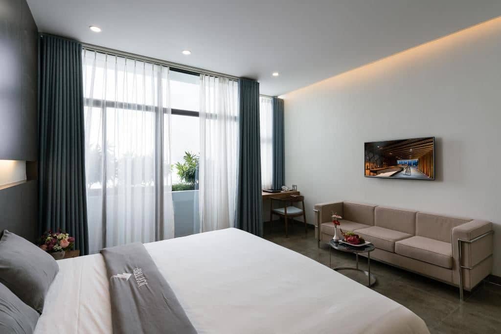 rooms-executive-suite-ocean-view