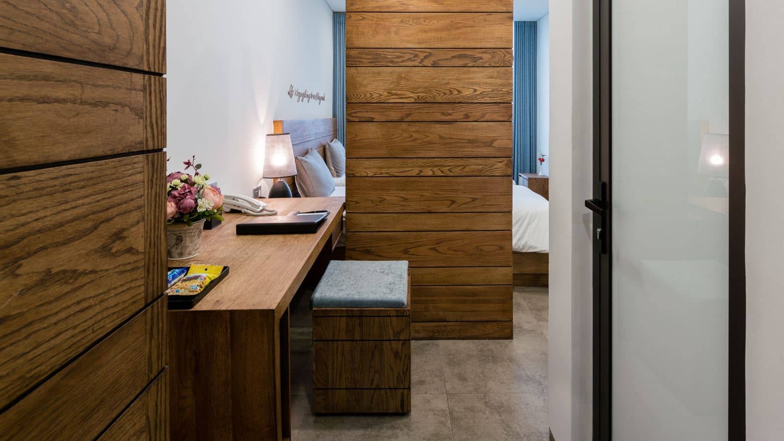 rooms-deluxe-ocean-view-no-extra-bed