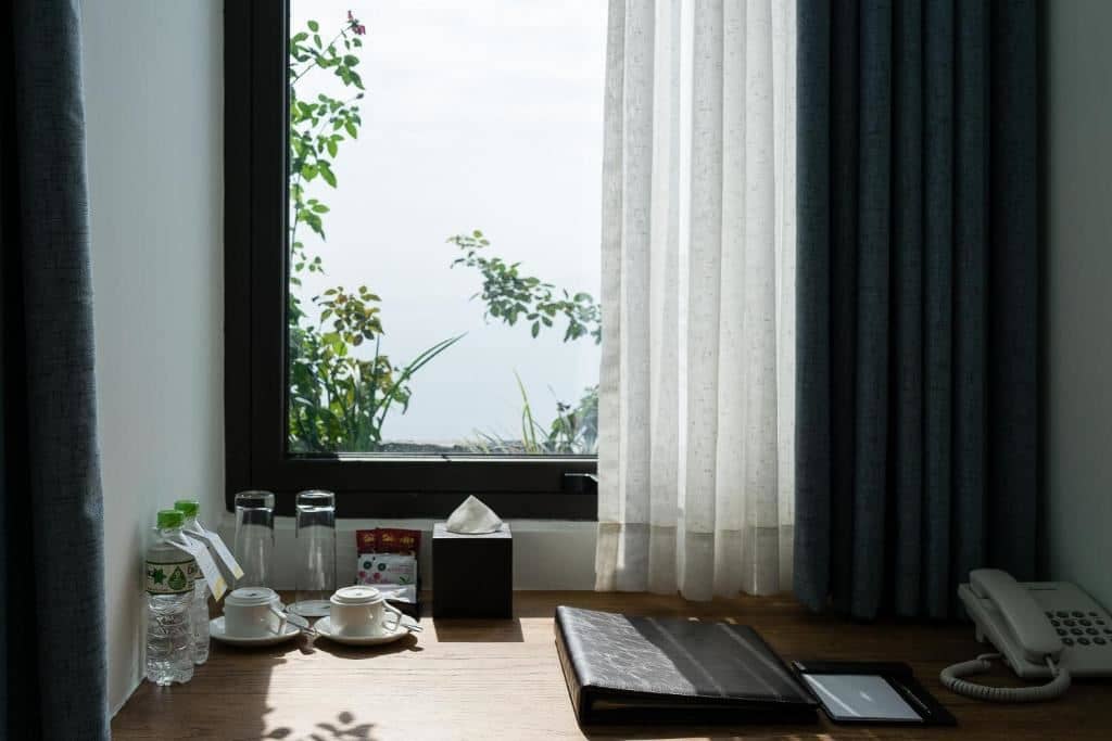 rooms-executive-suite-ocean-view
