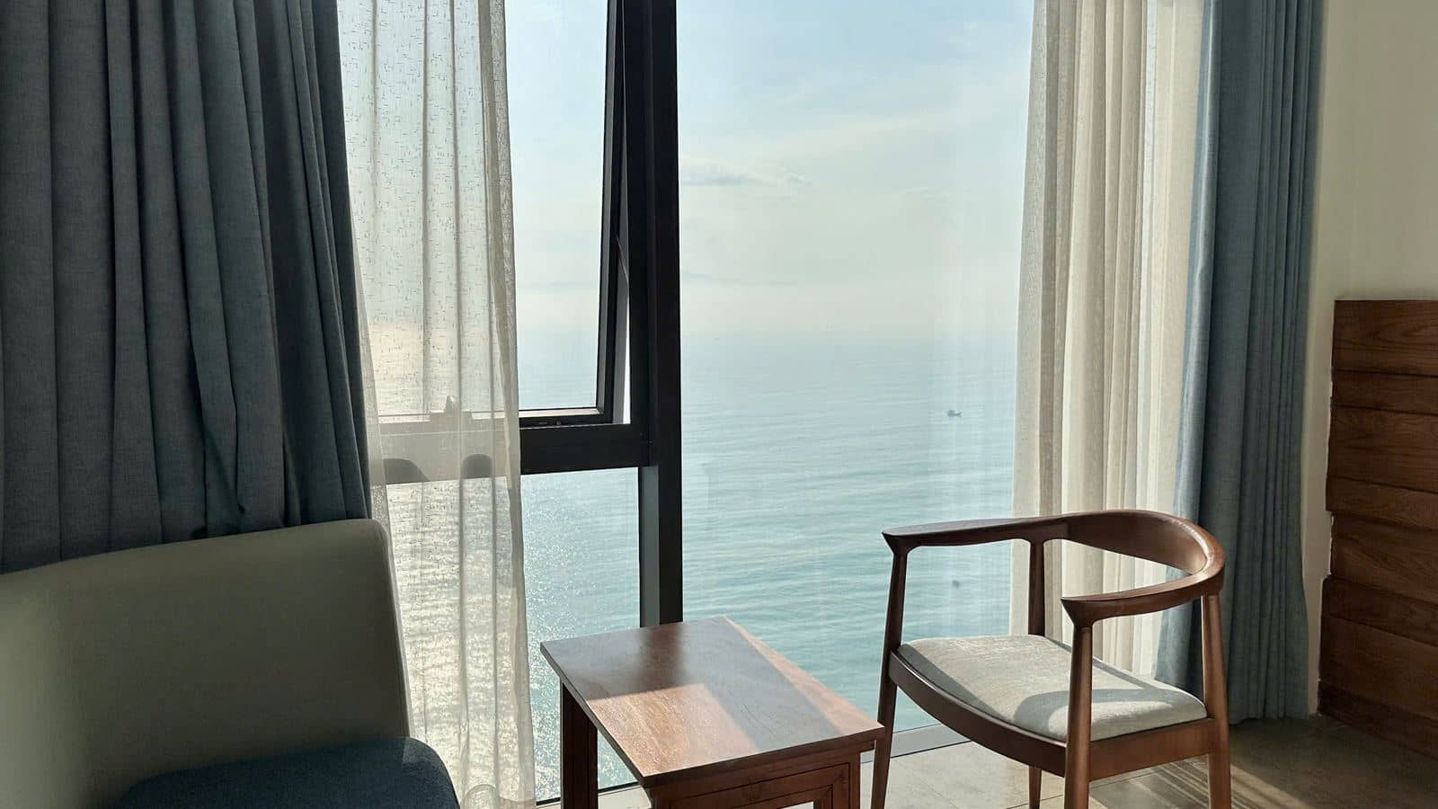 rooms-grand-ocean-view