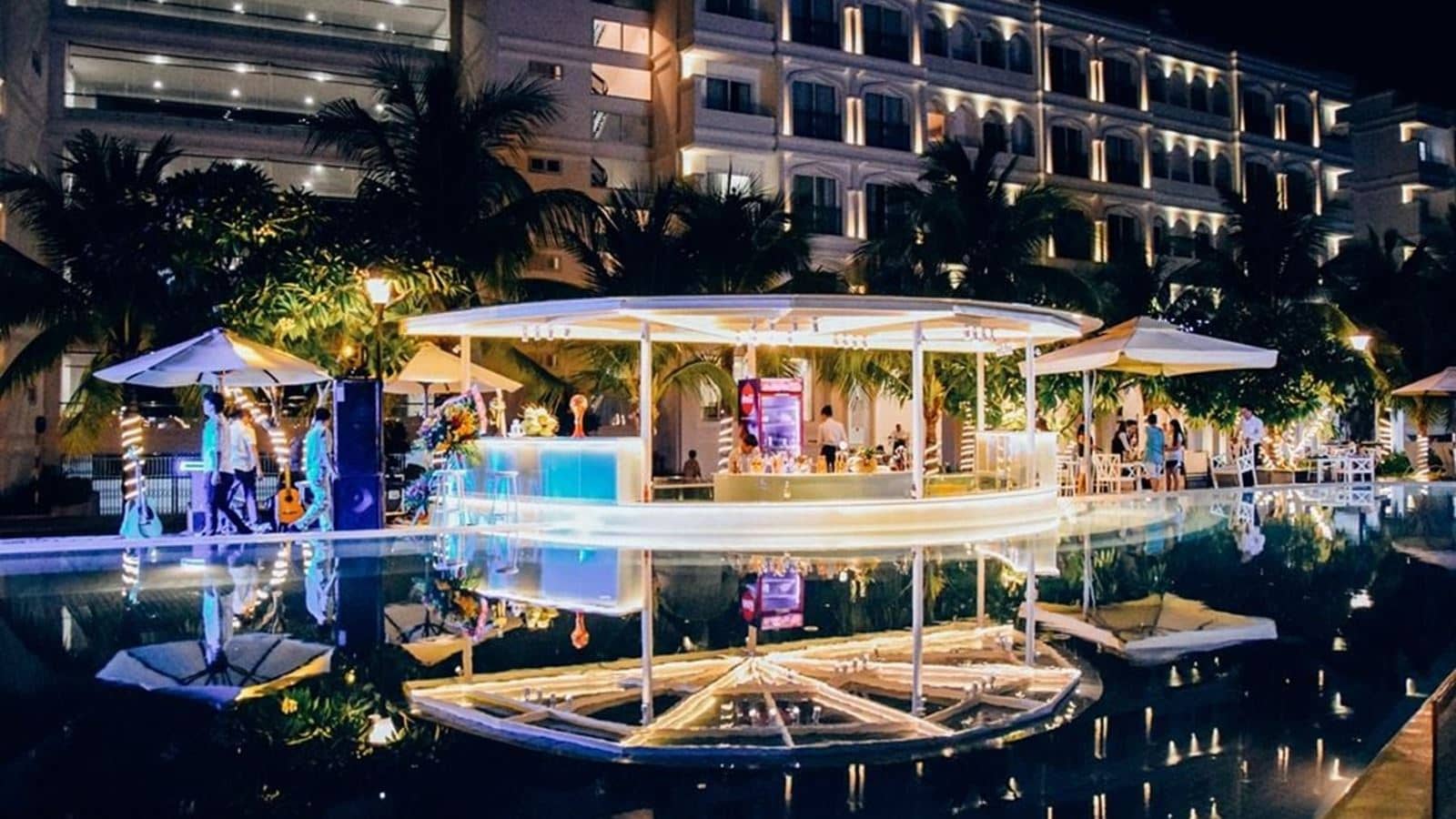 bars-sunset-pool-bar