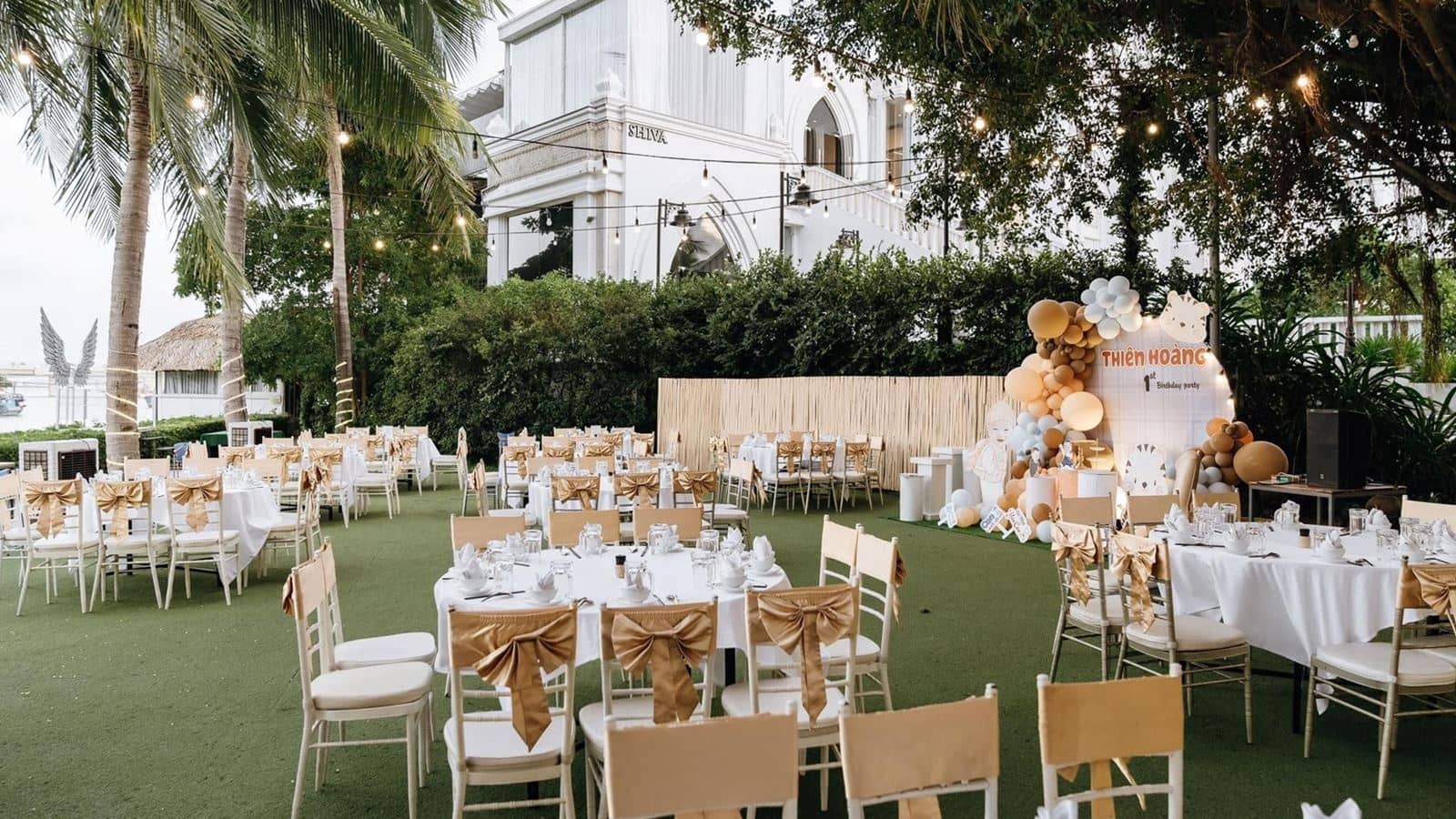 restaurants-champa-garden-restaurant