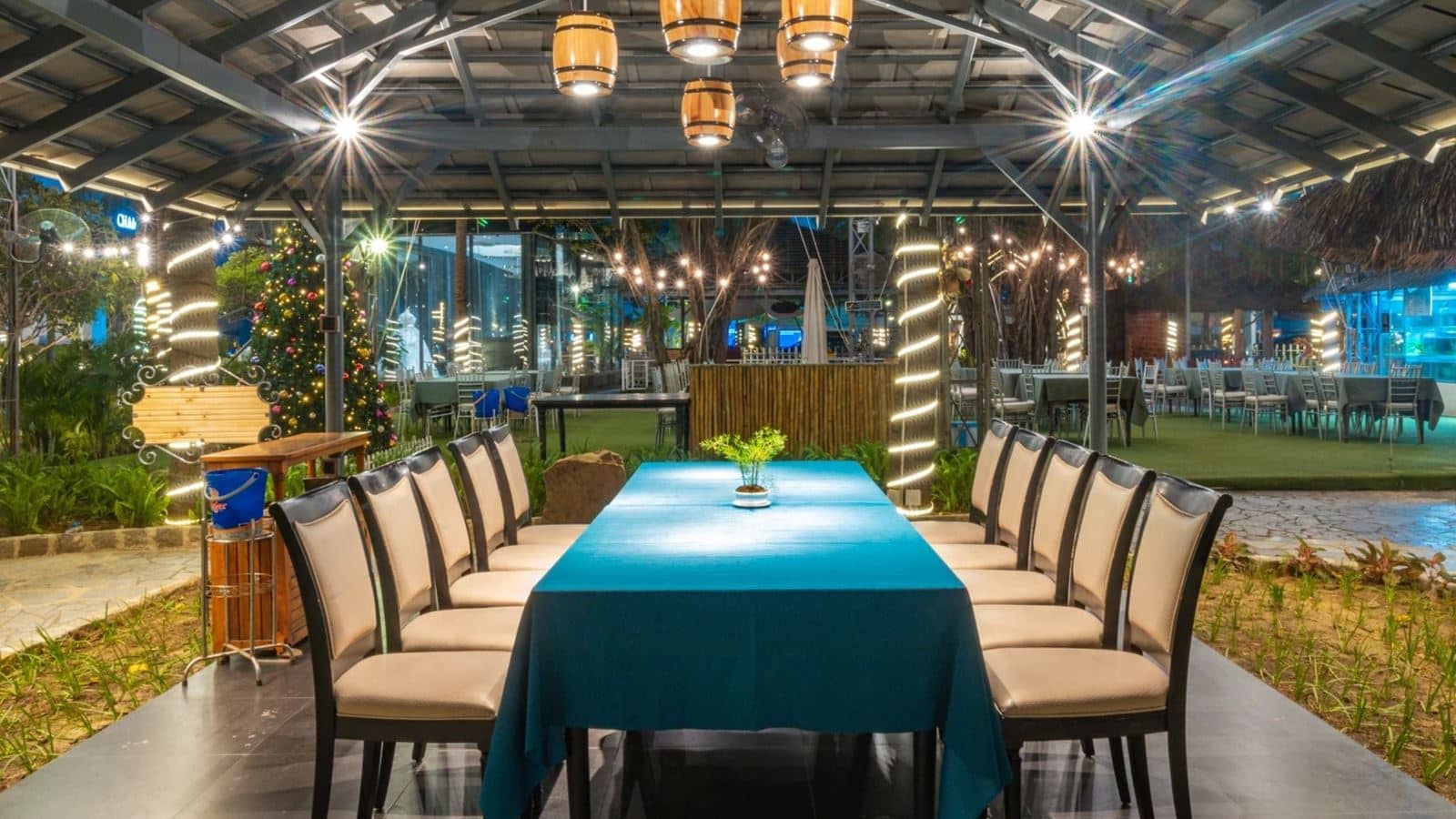 restaurants-champa-garden-restaurant