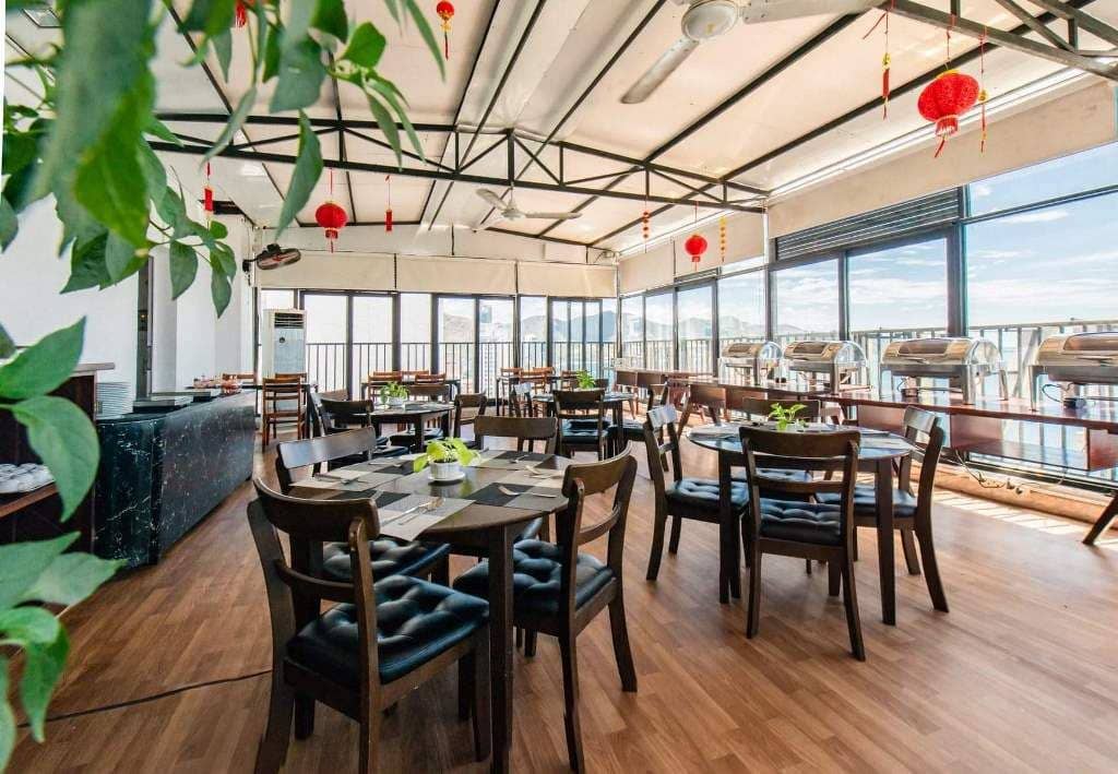 restaurants-restaurant