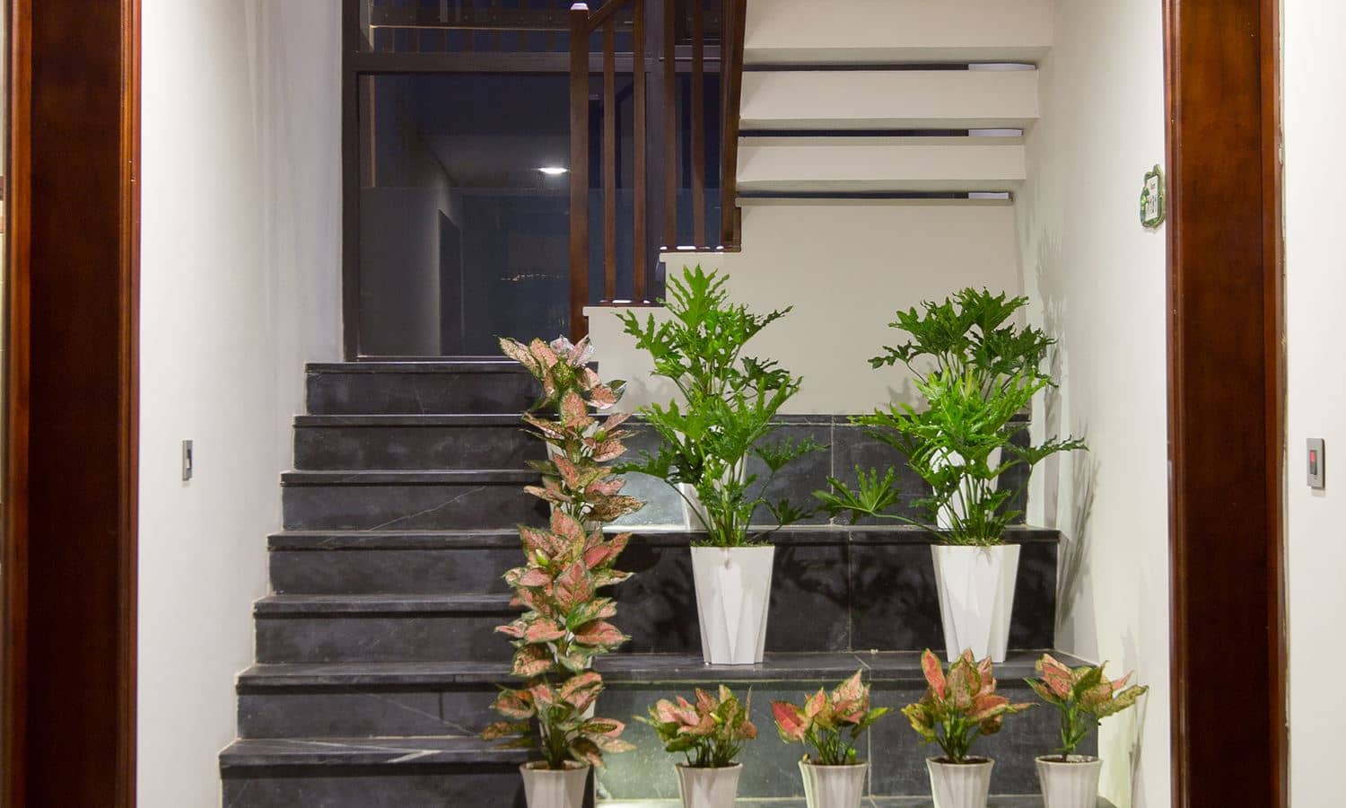 rooms-villa-4-bedrooms-garden-view