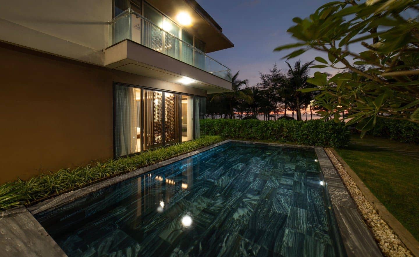 rooms-villa-4-bedrooms-garden-view