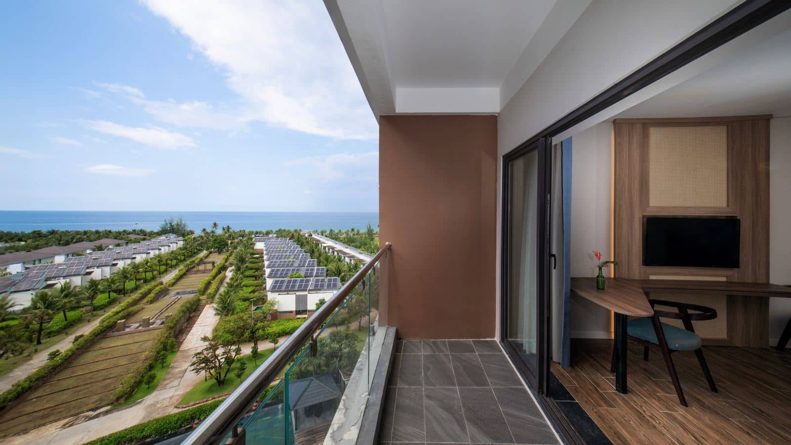 rooms-triple-mountain-view