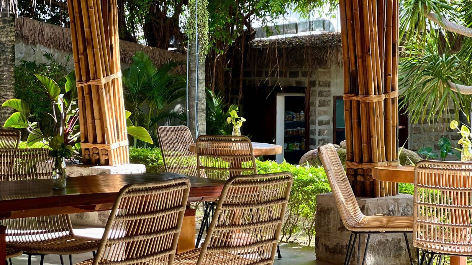 restaurants-m-restaurant