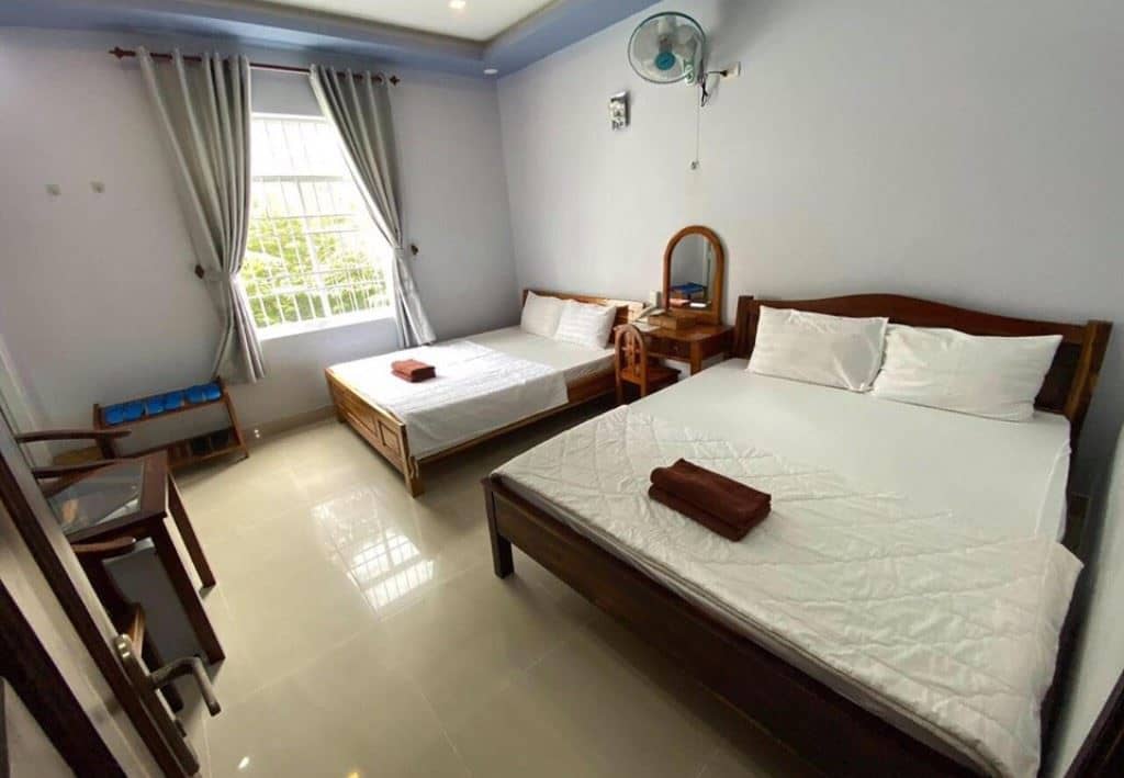 rooms-family-room