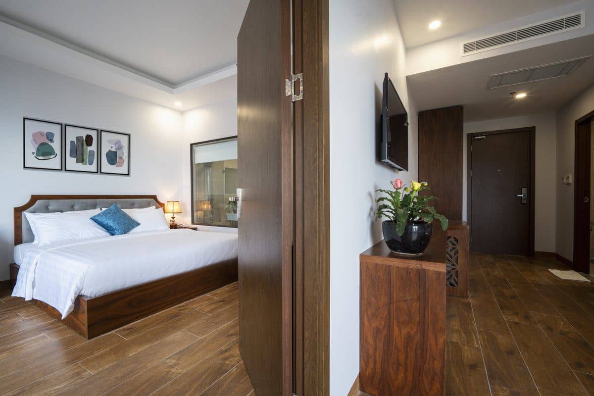 rooms-family-seaview