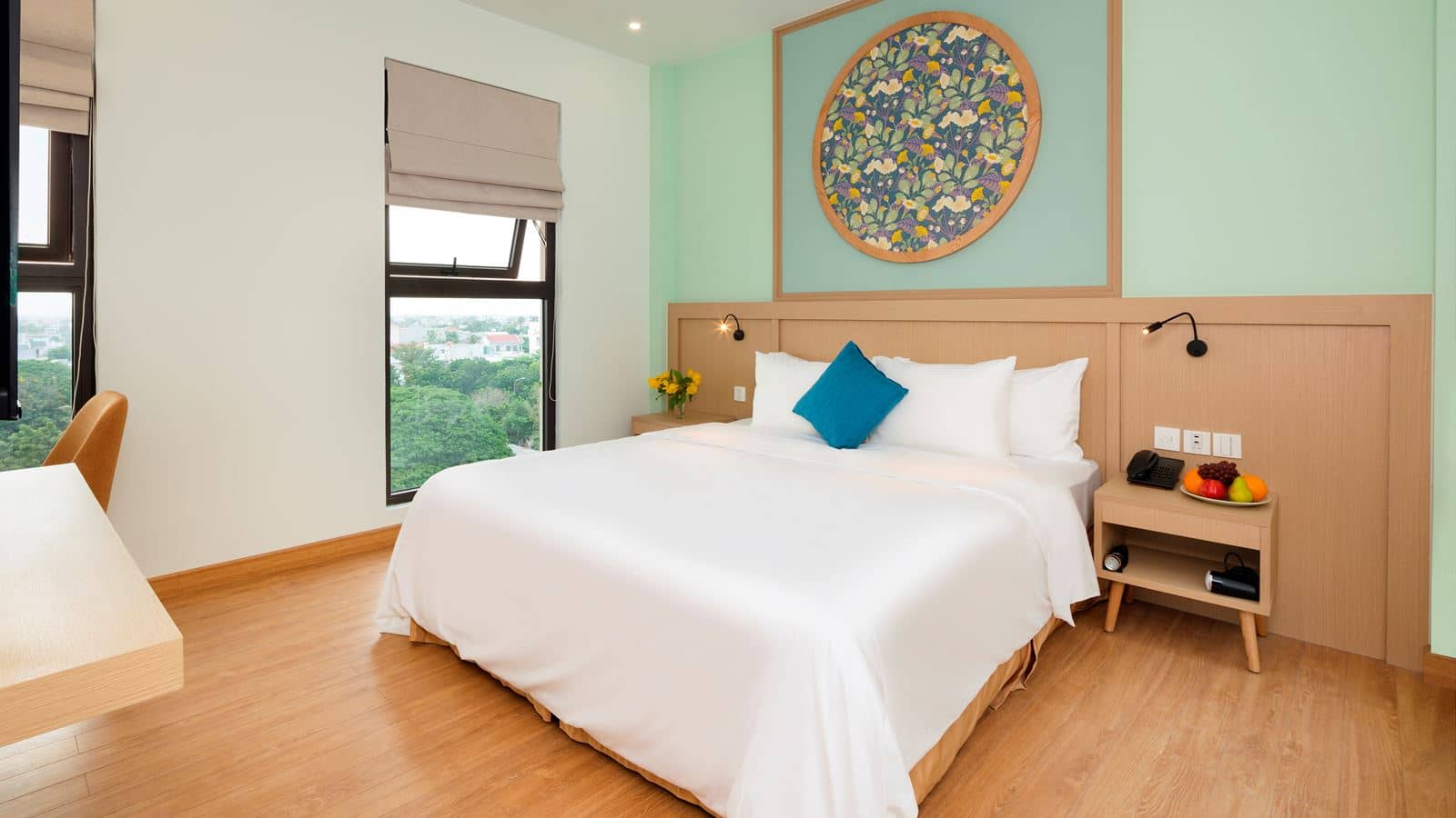 rooms-two-bedroom-deluxe-family-with-balcony