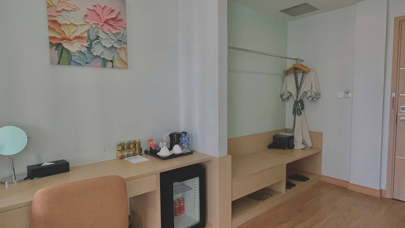 rooms-one-bedroom-deluxe-with-balcony