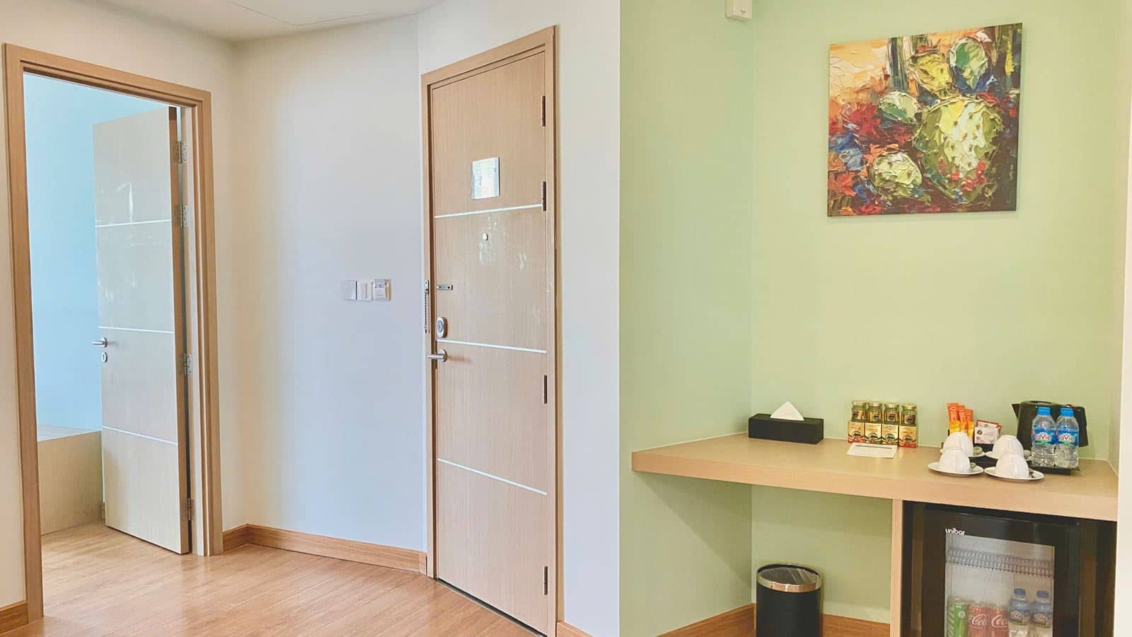 rooms-two-bedroom-deluxe-family-with-balcony