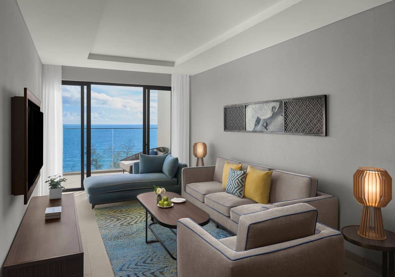 rooms-1bedroom-suite-oceanfront-view-child-without-extra-bed