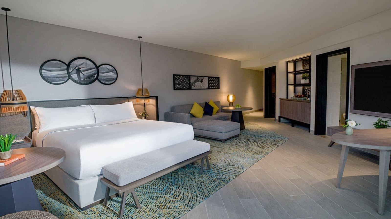 rooms-1bedroom-suite-grand-oceanfront-view