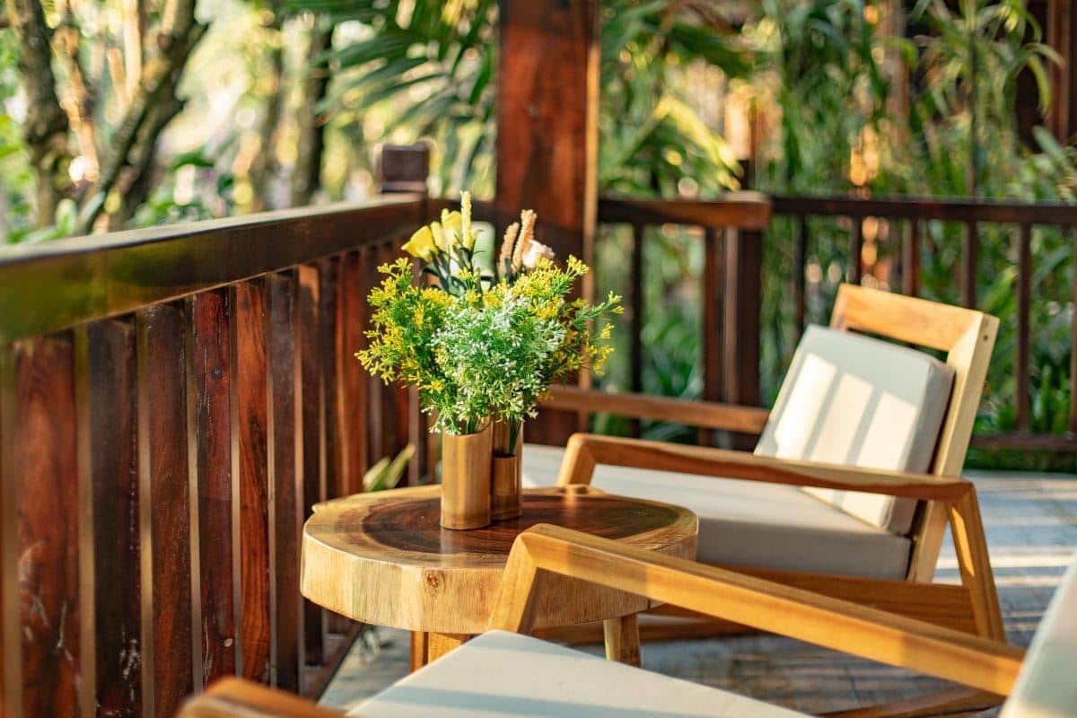 rooms-ocean-breeze-bungalow